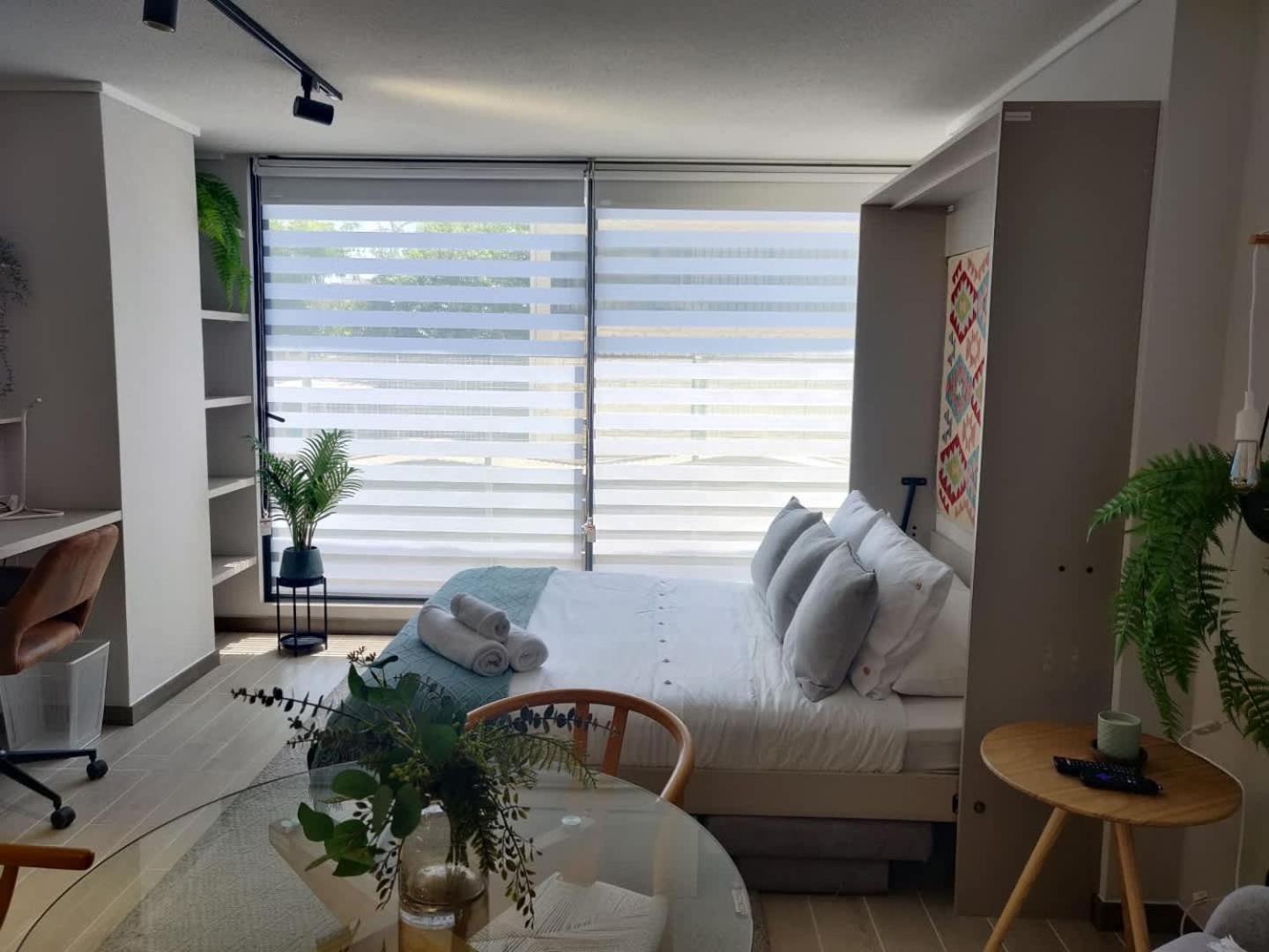 Inviting In Vibrant Nunoa 2 Guests Santiago